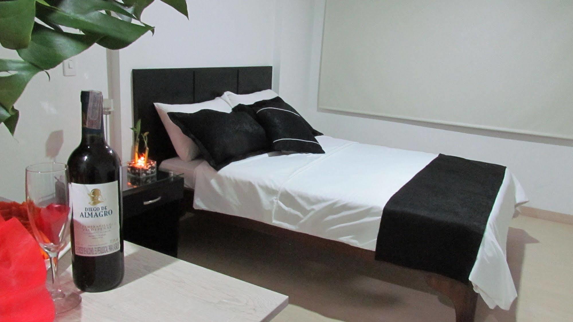 Aparta Hotel Bc Bogotá Dış mekan fotoğraf